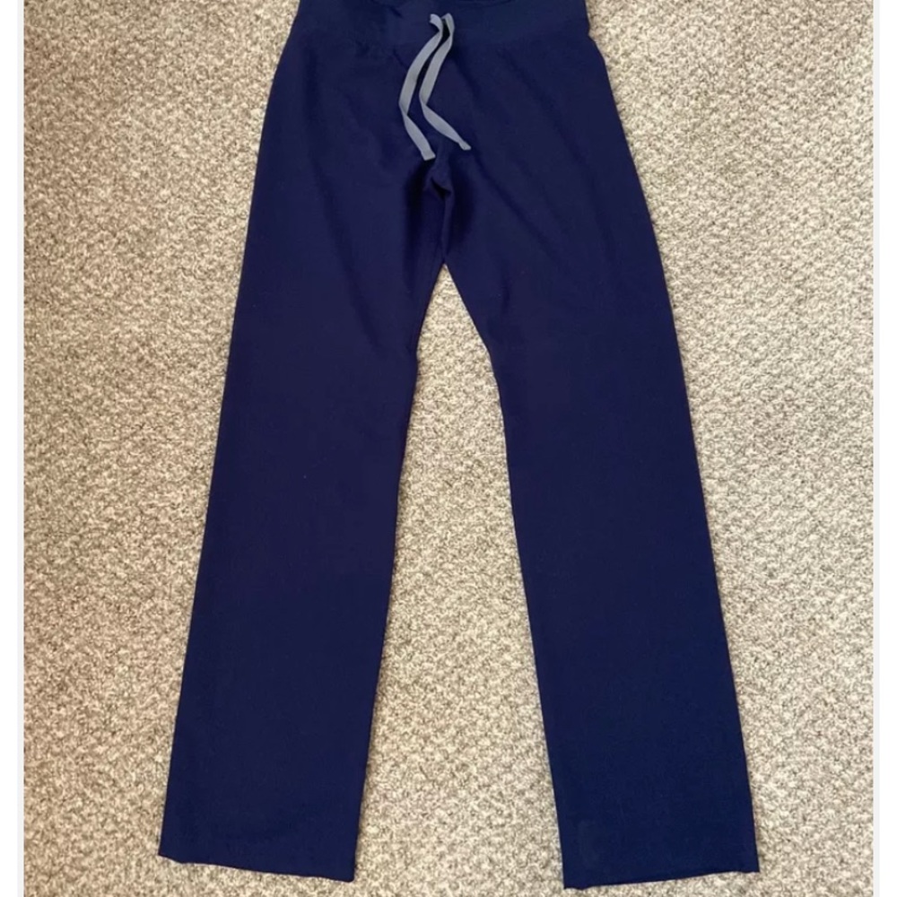 XXS Petite Figs scrip pants navy blue